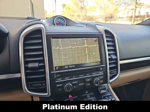 Used 2014 Porsche Cayenne AWD/4WD image 27