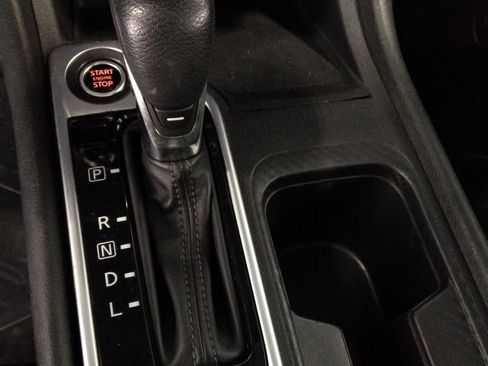 Used 2023 Nissan Sentra SV image 18