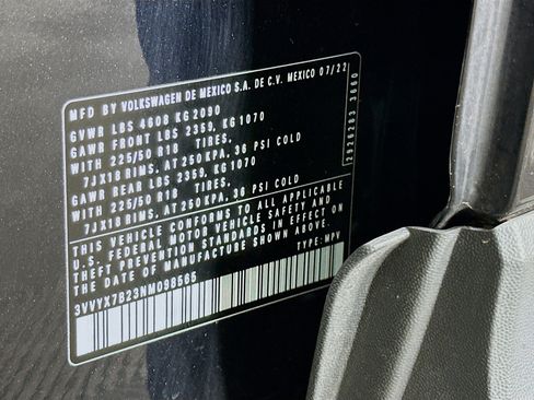 Used 2022 Volkswagen Taos SE w/ Driver Assistance Package image 12