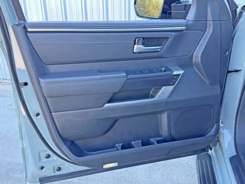 Used 2024 Toyota Sequoia Platinum image 47