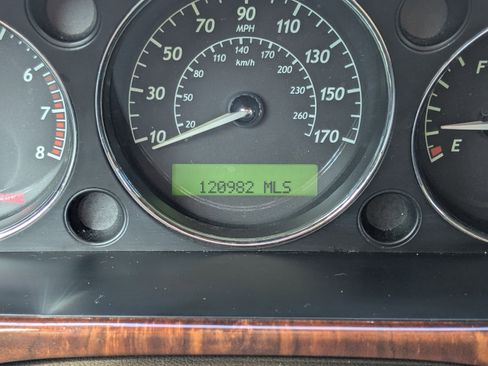 Used 2006 Jaguar XJ8 L image 30