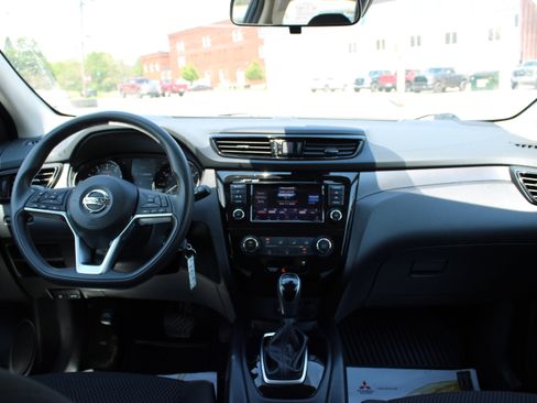 Certified 2021 Nissan Rogue Sport S AWD/4WD image 15