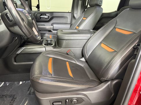 Used 2021 GMC Sierra 1500 AT4 w/ AT4 Premium Package image 5