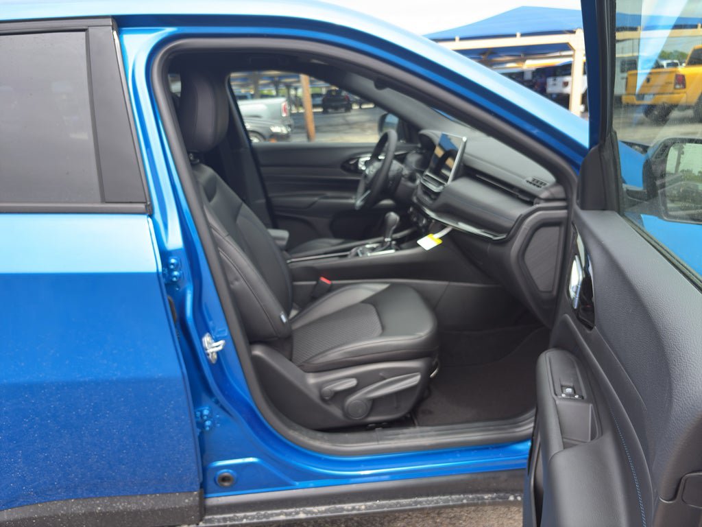New 2026 Jeep Compass Latitude AWD/4WD image 17
