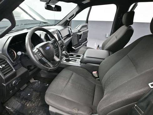 Used 2018 Ford F150 XLT w/ Equipment Group 301A Mid AWD/4WD image 17