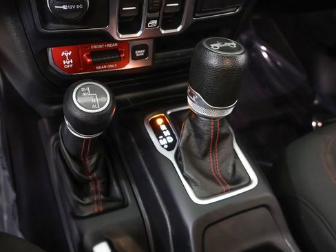 Used 2020 Jeep Wrangler Unlimited Rubicon AWD/4WD image 42