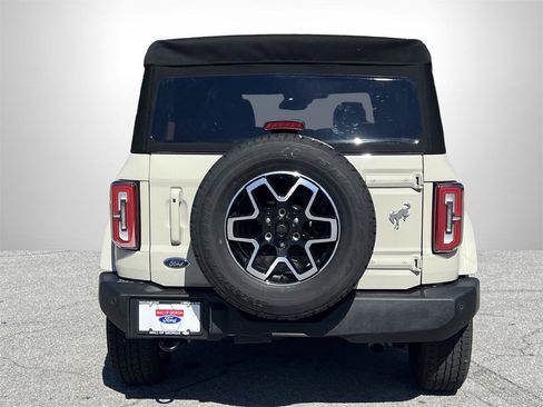 New 2025 Ford Bronco Outer Banks AWD/4WD image 22