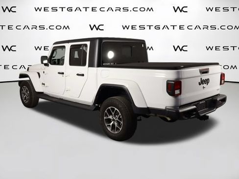 Used 2024 Jeep Gladiator Sport AWD/4WD image 45