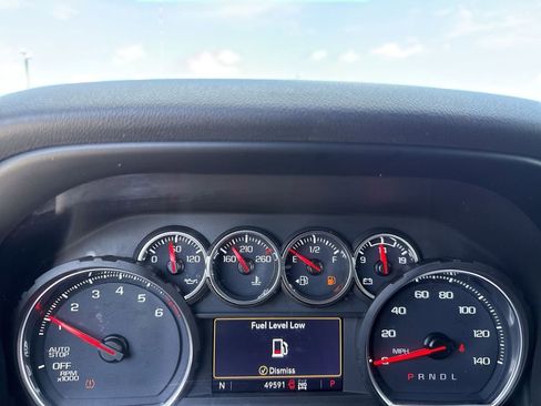 Used 2021 Chevrolet Silverado 1500 LT Trail Boss w/ Convenience Package II image 17