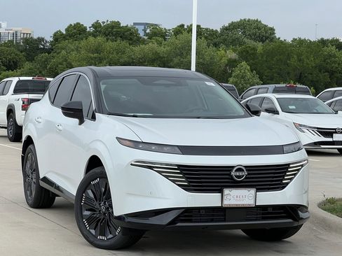 New 2026 Nissan Murano Platinum w/ Cargo Package AWD/4WD image 2