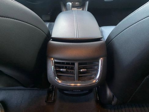 Used 2016 Chevrolet Malibu Premier w/ Driver Confidence Package image 32