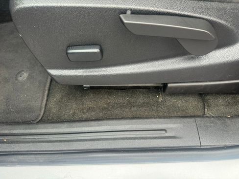 Used 2018 Chevrolet Colorado LT image 7