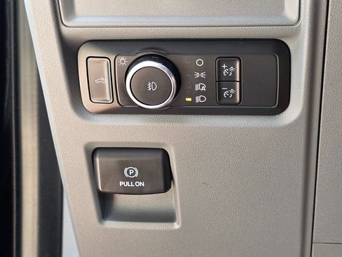 Used 2021 Ford F150 XLT AWD/4WD image 44