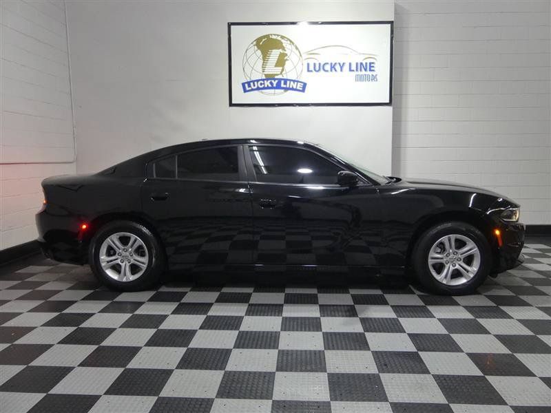 Used 2022 Dodge Charger SXT RWD image 6