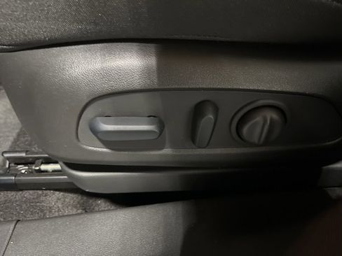 Certified 2023 Chevrolet TrailBlazer LT w/ Convenience Package image 17