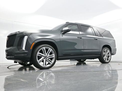 Certified 2026 Cadillac Escalade ESV Sport w/ Touring Package image 49
