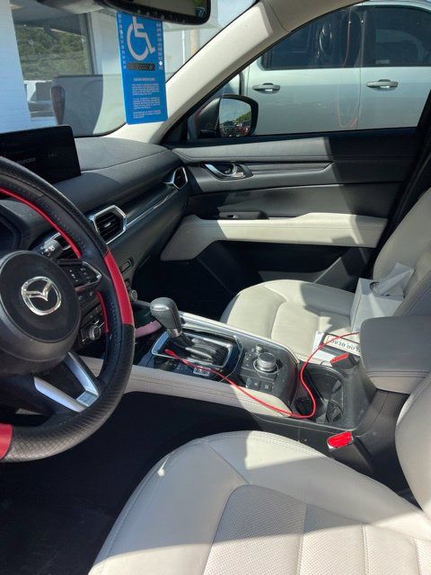 Used 2021 MAZDA CX-5 Grand Touring w/ GT Premium Package FWD image 18