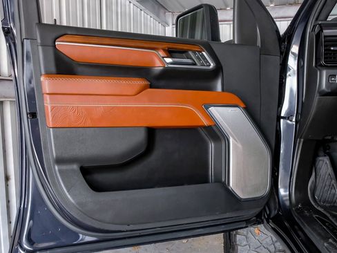 Used 2024 GMC Sierra 2500 Denali Ultimate w/ Max Trailering Package image 39