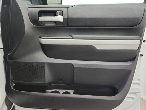 Used 2018 Toyota Tundra SR5 w/ TRD Off Road Package image 22