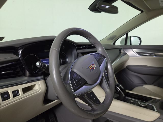 Used 2021 Cadillac XT5 Premium Luxury AWD/4WD image 15