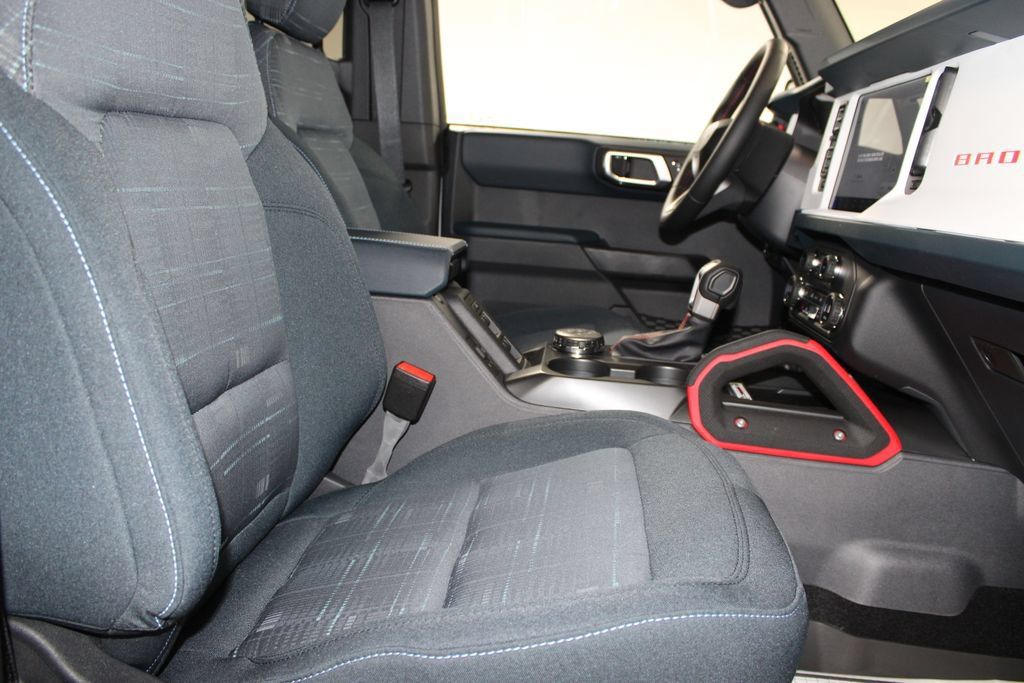 New 2026 Ford Bronco Heritage Edition AWD/4WD image 26