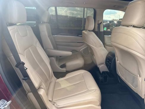 Used 2021 Jeep Grand Cherokee L Limited RWD image 13