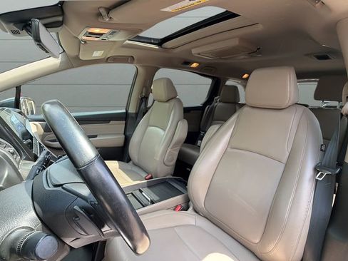 Used 2019 Honda Odyssey Touring image 24