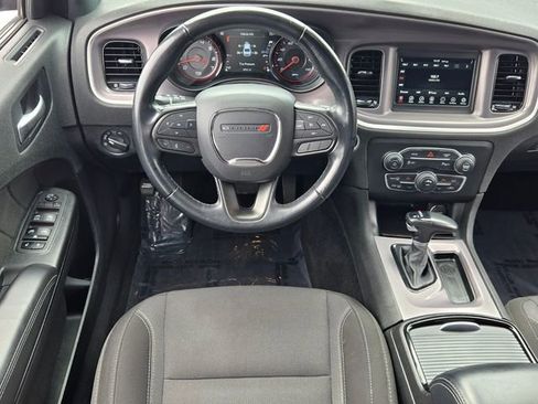 Used 2022 Dodge Charger SXT w/ Blacktop Package image 14