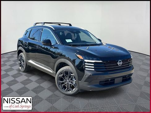 New 2026 Nissan Kicks SR w/ Illumination Package FWD image 1