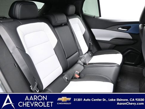 New 2026 Chevrolet Equinox EV LT image 11