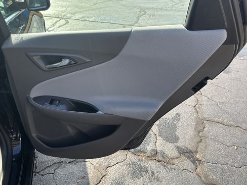 Used 2024 Chevrolet Malibu LT image 16