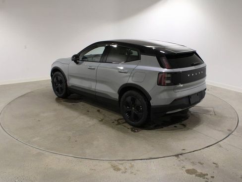 New 2026 Volvo EX30 Cross Country Ultra w/ Protection Package Premier AWD/4WD image 4