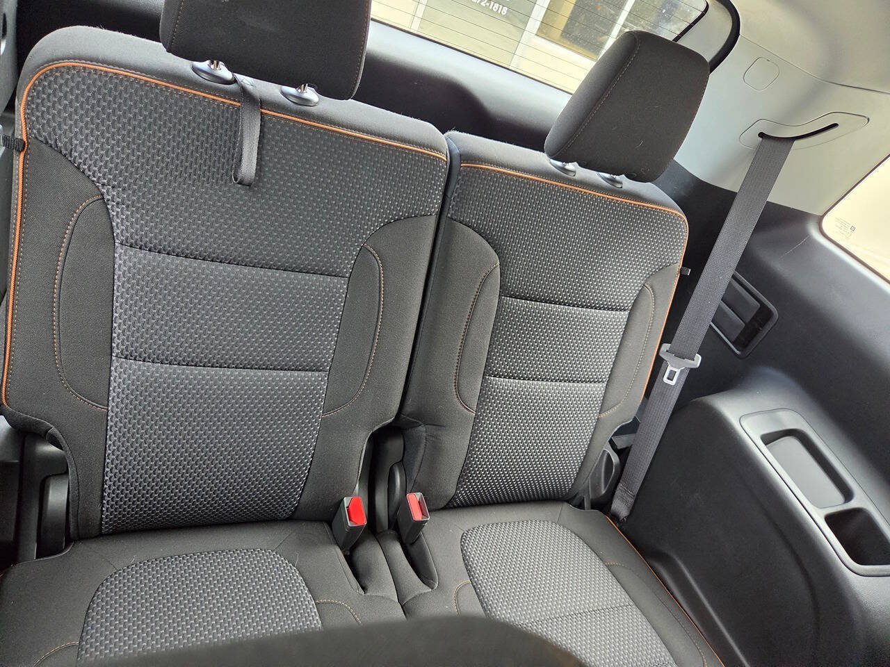 Used 2023 GMC Acadia AT4 AWD/4WD image 13