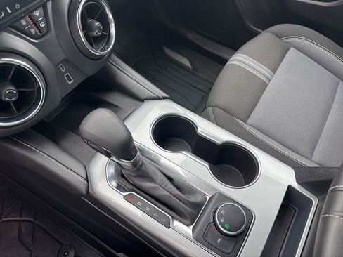 Used 2024 Chevrolet Blazer LT w/ Convenience Package image 27