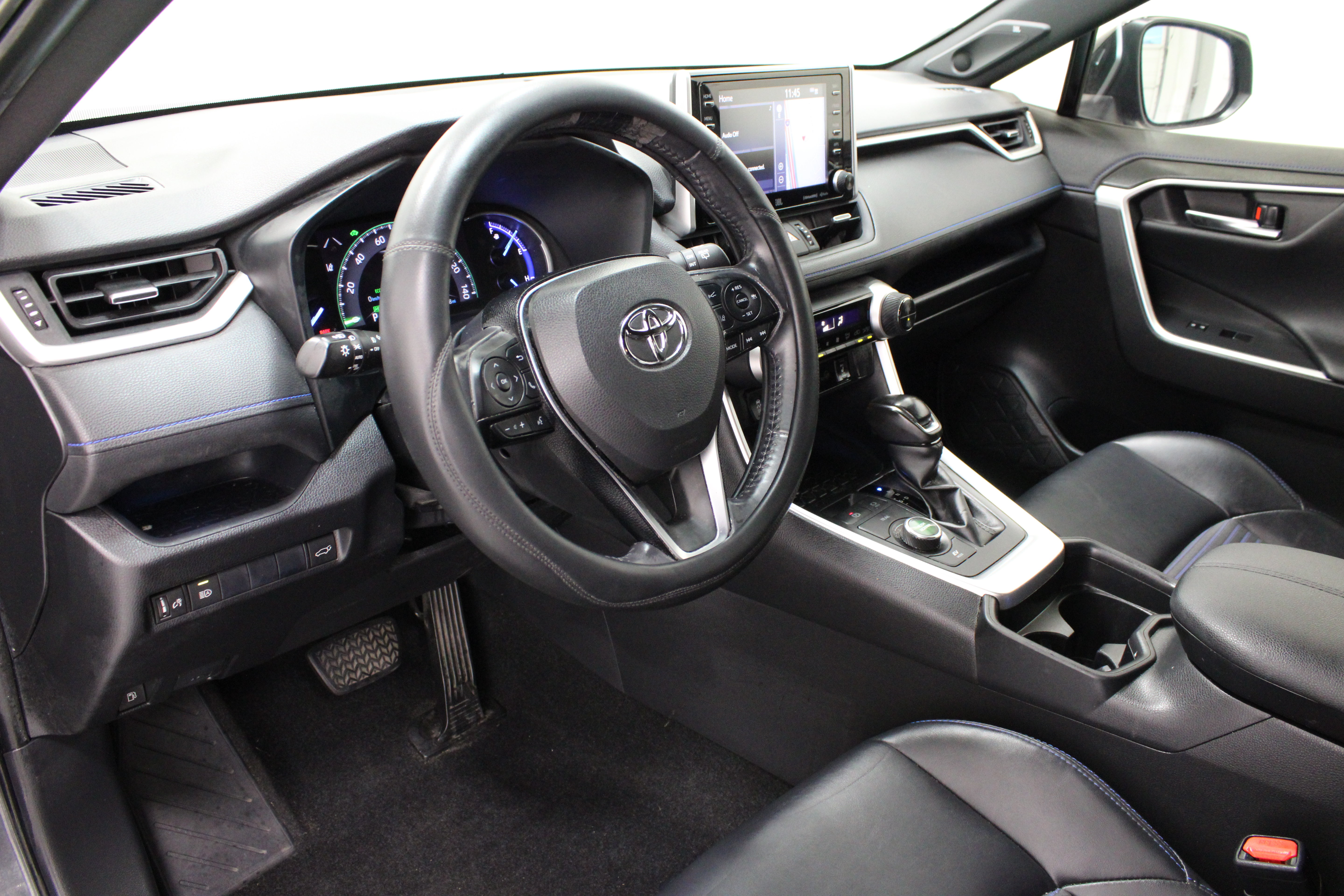 Used 2020 Toyota RAV4 XSE AWD/4WD image 13
