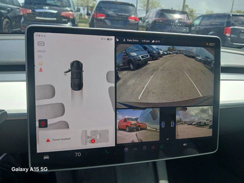 Used 2023 Tesla Model 3 Standard Range image 28