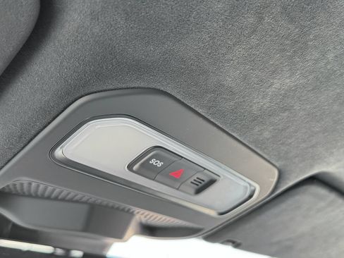 Used 2024 Rivian R1S Adventure AWD/4WD image 24