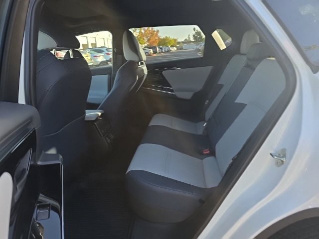 Used 2023 Subaru Solterra AWD image 14