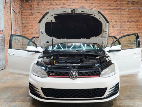 Used 2015 Volkswagen GTI S FWD image 25