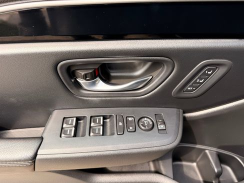 Used 2024 Honda Pilot EX-L image 13