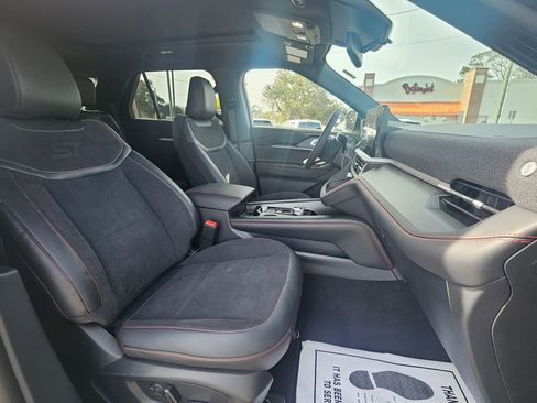 New 2026 Ford Explorer ST w/ Sun And Sound Package image 10