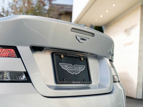 Used 2016 Aston Martin DB9 GT image 8