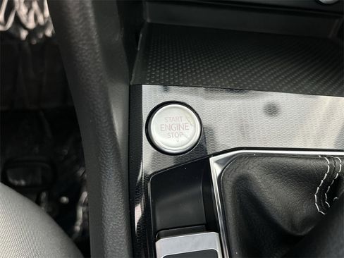 New 2026 Volkswagen Taos S image 33