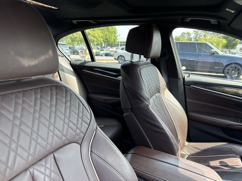 Used 2019 BMW 530i xDrive w/ Convenience Package AWD/4WD image 34