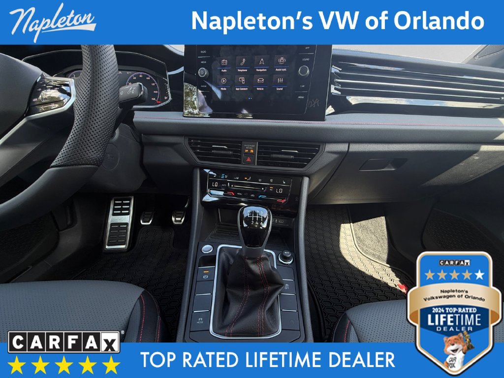 Used 2025 Volkswagen Jetta GLI Autobahn w/ GLI Black Package FWD image 11