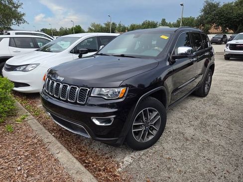 Used 2019 Jeep Grand Cherokee Limited RWD image 3