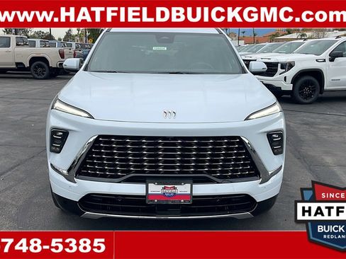 New 2026 Buick Enclave Avenir w/ Super Cruise Package image 8