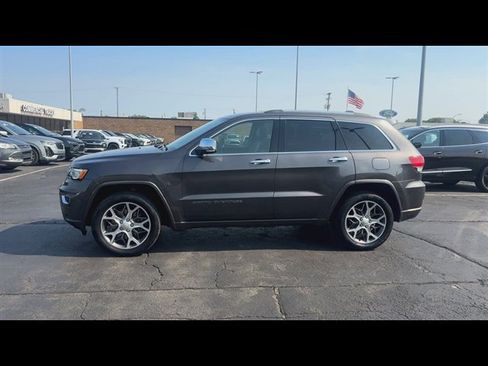 Used 2021 Jeep Grand Cherokee Overland AWD/4WD image 5
