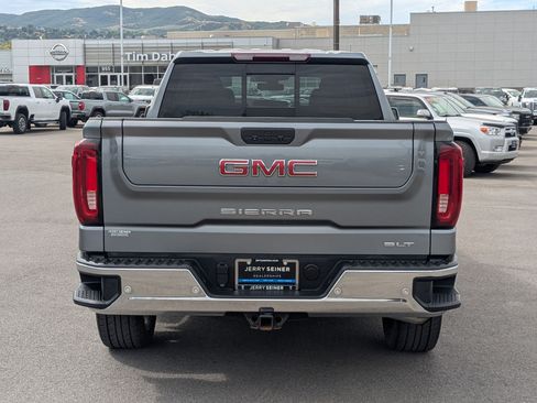 Certified 2022 GMC Sierra 1500 SLT w/ SLT Premium Plus Package AWD/4WD image 5