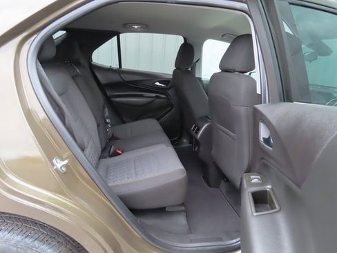 Used 2024 Chevrolet Equinox LT image 27